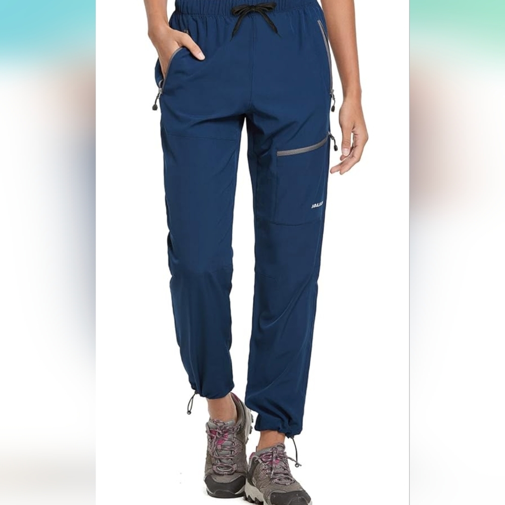 Woman's hiking pants